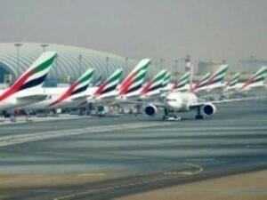 طائرات اماراتية في مطار دبي
