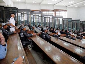 مصرتحيل اوراق متهم آخر بقضية رابعة الى المفتي

