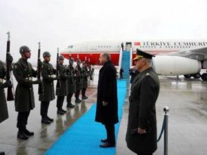 وصول الرئيس التركي رجب طيب اردوغان الى اسلام اباد 