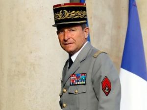 رئيس أركان الجيوش الفرنسية بيار دو فيلييه