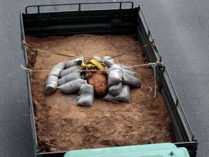 إجلاء 70 ألف شخص في اليونان لتفكيك قنبلة من الحرب العالمية