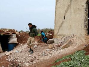 الجيش السوري يحضر لهجوم مضاد في حماة