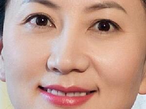 منغ وانزو ،المديرة المالية لشركة هواوي