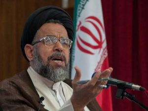 إيران تعلن احتجاز 8 أجانب يخططون لهجمات