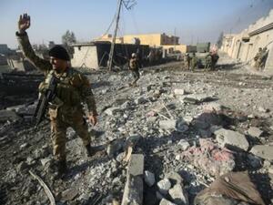 قوات عراقية في حي الانتصار في شرق الموصل

