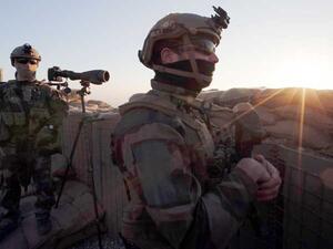 القوات العراقية تفرض طوقا امنيا في مكان وقوع هجوم انتحاري في حي الجديدة ببغداد

