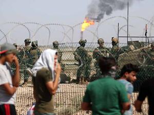 العراق يعيد فتح منفذ حدودي مع الكويت أغلقه متظاهرون لساعات