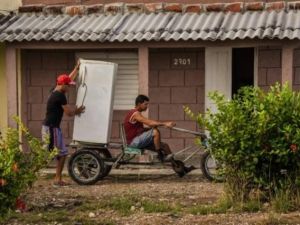 كوبا تعلن حالة "الإنذار" بسبب الإعصار إيرما
