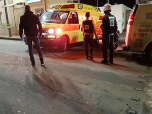 طعن شرطيين اسرائيليين في القدس واصابة المنفذ

