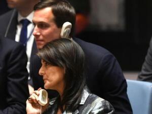 السفيرة الاميركية في الامم المتحدة نيكي هايلي والوسيط الاميركي للسلام في الشرق الاوسط جاريد كوشنر يستمعان الى كلمة الرئيس الفلسطيني محمود عباس امام مجلس الامن الدولي بنيويورك
