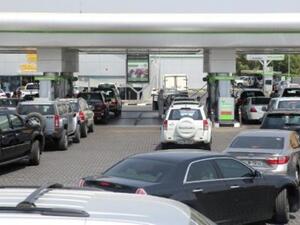 محطة وقود في الكويت

