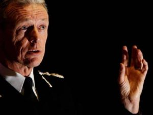 قائد شرطة لندن برنارد هوغان-هاو