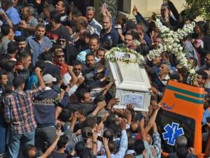 جنازة أقباط ضحايا هجوم لتنظيم الدولة الإسلامية في المنيا
