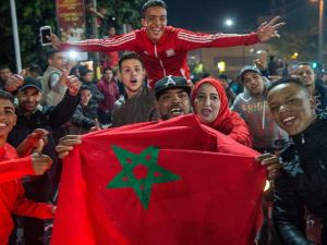 إصابة 22 شرطيا في بروكسل في أعمال شغب بعد تأهل المغرب لكأس العالم