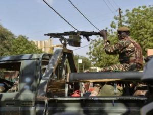 دورية للجيش النيجري في نيامي
