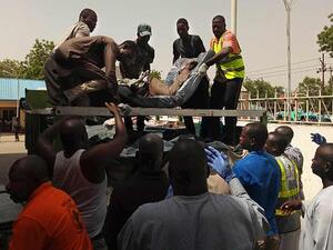 حشد مسيحي غاضب يقتل ويحرق 11 مسلما في نيجيريا
