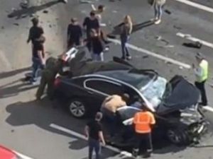 تحطم سيارة بوتين في حادث مروّع