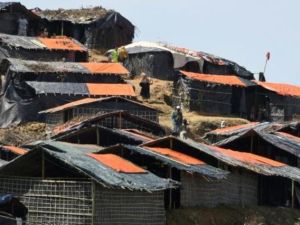 مخيم بالوخالي للروهينغا في بنغلادش

