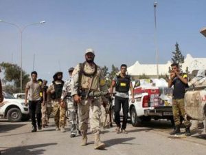 قوات ليبية تشارك في عملية ضد تنظيم الدولة الإسلامية في سرت
