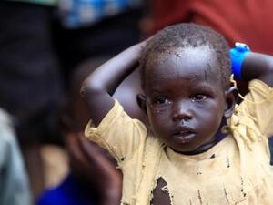 طفل مشرد ببلدة في جنوب السودان
