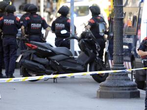 اعتقال شخص رابع على خلفية هجمات اسبانيا وعدد القتلى يرتفع الى 14

