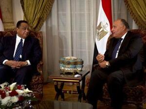 وزير خارجية السودان إبراهيم الغندور خلال اجتماعه مع نظيره المصري سامح شكري في القاهرة يوم الخميس

