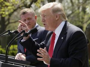 الملك عبد الله يرحب بجهود ترامب من أجل السلام بين إسرائيل والفلسطينيين