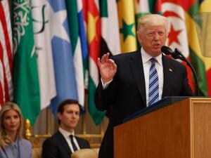 الرئيس الأمريكي دونالد ترامب يخاطب قادة الدول المسلمة المجتمعين في القمة العربية الاسلامية الاميركية في الرياض