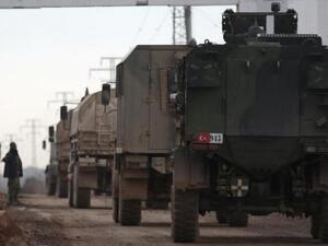 مركبات عسكرية تركية فرب مدينة الباب السورية