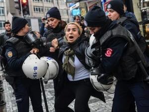 تركيا تمنع تظاهرات ضد عمليتها العسكرية في سوريا
