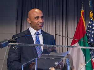 سفير الإمارات العربية المتحدة لدى واشنطن يوسف العتيبة