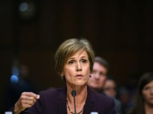 وزيرة العدل بالوكالة السابقة سالي ييتس تدلي بشهادتها امام اللجنة القضائية في مجلس الشيوخ الاميركي

