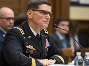 الجنرال جوزف فوتيل قائد القيادة المركزية الاميركية