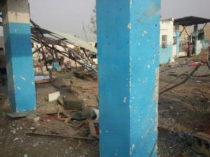 صورة نشرتها "اطباء بلا حدود" تظهر احد مستشفيات المنظمة اثر تعرضها لغارة جوية في 15 اب/اغسطس 2016
