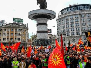 Macedonian non-governmental organizations are protesting ongoing talks on the name of their country, accusing Greece of committing “human rights violations". (AFP/ File Photo)