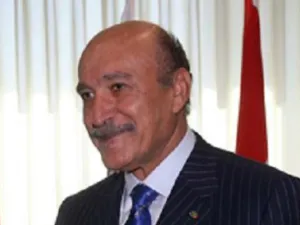 سليمان نفى وجود ديمقراطية حقيقية في مصر