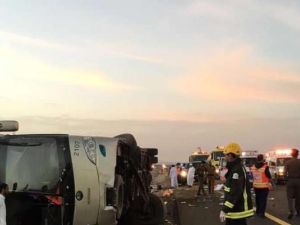  حادث انقلاب حافلة يقودها آسيوي على طريق الهجرة السريع (المدينة المنورة – مكة المكرمة) 