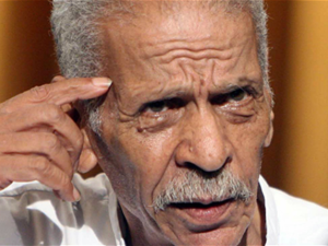  الشاعر المصري أحمد فؤاد نجم