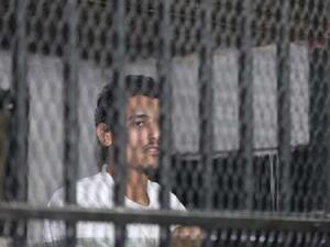  المتهم أحمد سعيد السنباطي، البالغ من العمر 19 عاما