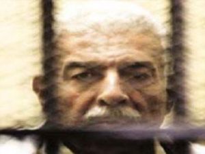 زوجة نظيف الراحلة منى عبد الفتاح وابنيه شريف وخالد استفادوا من الكسب غير المشروع