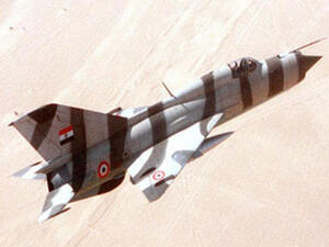  الطائرة العسكرية سقطت بنجع على زيدان في بناحية المدامود شمال الأقصر/ 721 كم جنوب القاهرة/