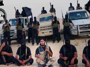 مقاتلون من داعش في سيناء