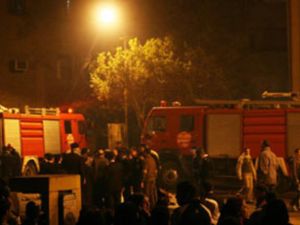 قتل تسعة اشخاص واصيب اكثر من 140 اخرين مساء السبت في مواجهات بين مسلمين ومسيحيين في القاهرة