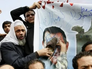 صحة مبارك تدهورت نحو الأسوأ
