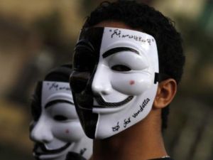 متظاهرون في ميدان التحرير/أ.ف.ب