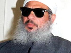 الشيخ عمر عبد الرحمن الزعيم الروحي للجماعة الإسلامية بمصر