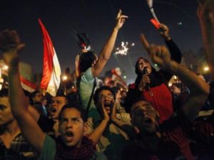 معارضون للؤئيس المصري في تظاهرة في القاهرة/أ.ف.ب