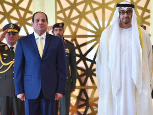 الشيخ محمد بن زايد آل نهيان، ولي عهد أبوظبي .. كان في وداع السيسي 