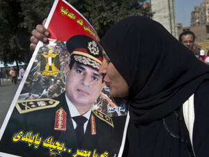 الإخوان: قرارات منصور باطلة والسيسي متلهف على كرسي الرئاسة