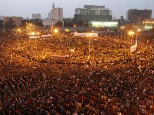 ميدان التحرير ليلا